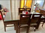 6 Seater Dining Table - In New condition