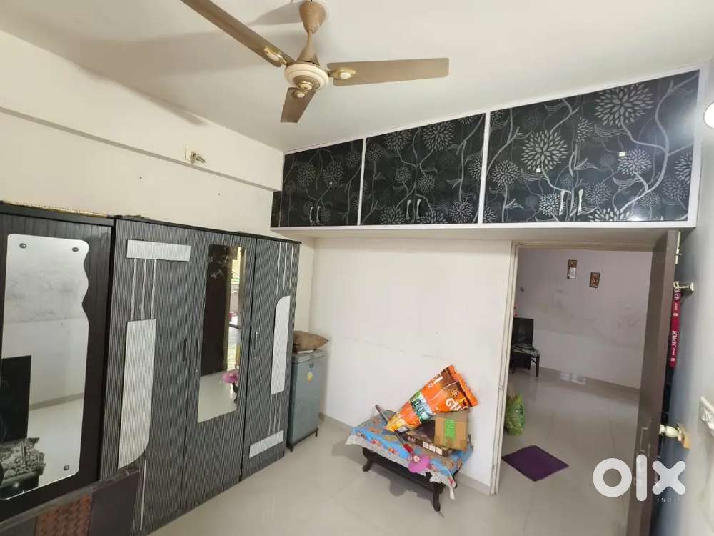 2 BHK SEMI FURNISHED FLAT FOR SALE
