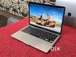 Apple Macbook Pro i5/16/256gb SSD 2020 13Inch Retina Touchbar Touch ID
