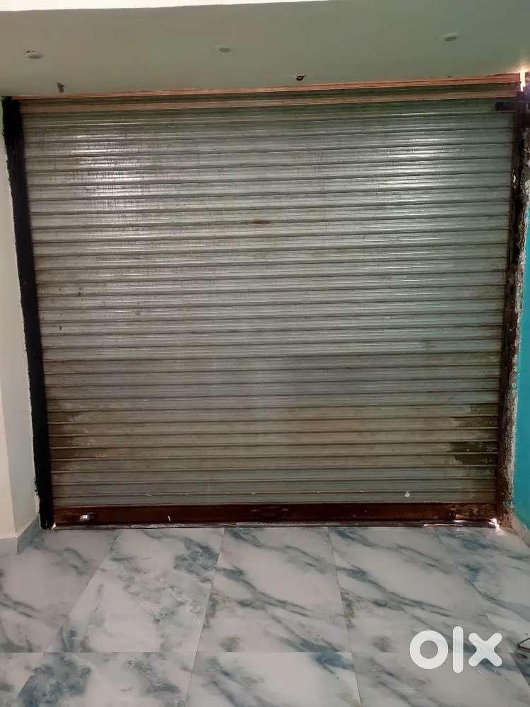 Shop for rent