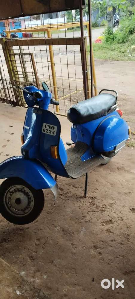 Vespa xe 100cc made in Italy