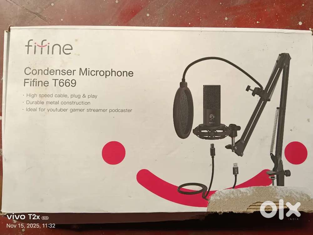 BEST AND TOTALLY WORKING 100 PERCENT DUBBING MIC FOR YouTube channel