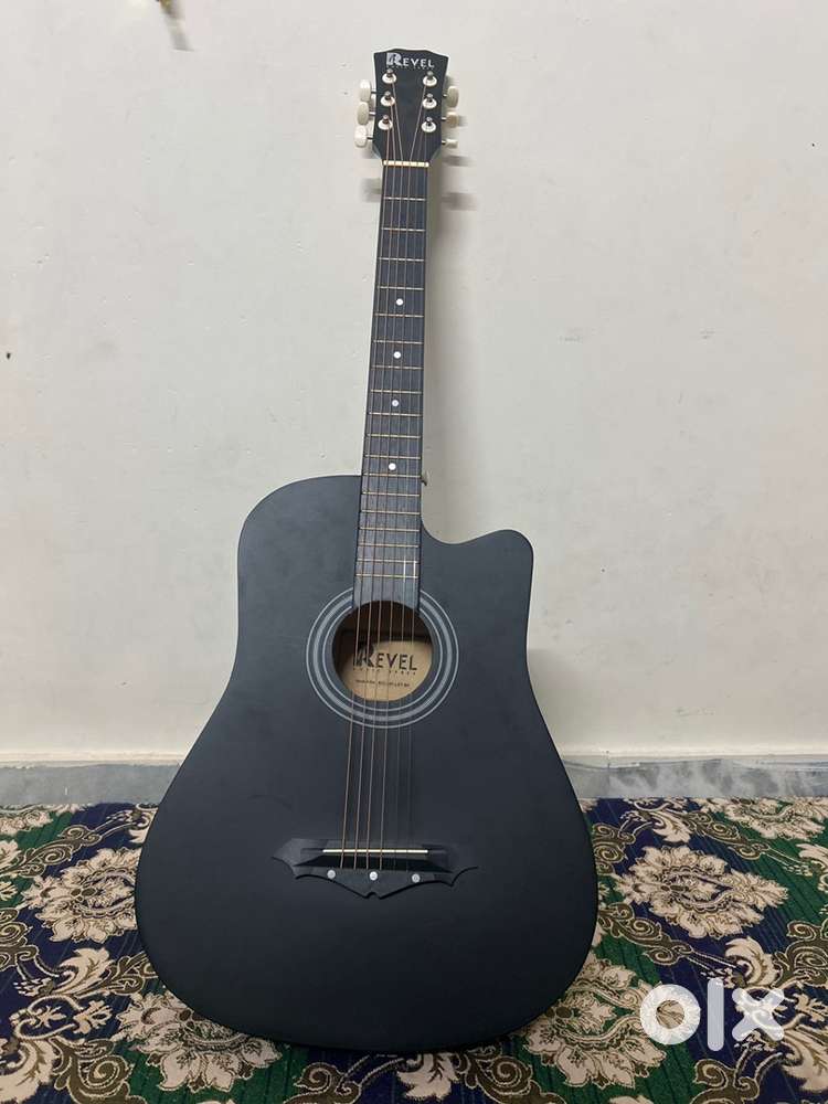 Revel guitar