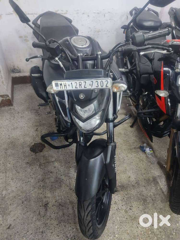 Very good condition bike of 5 years FZS V3 new tyres and Brake pads.