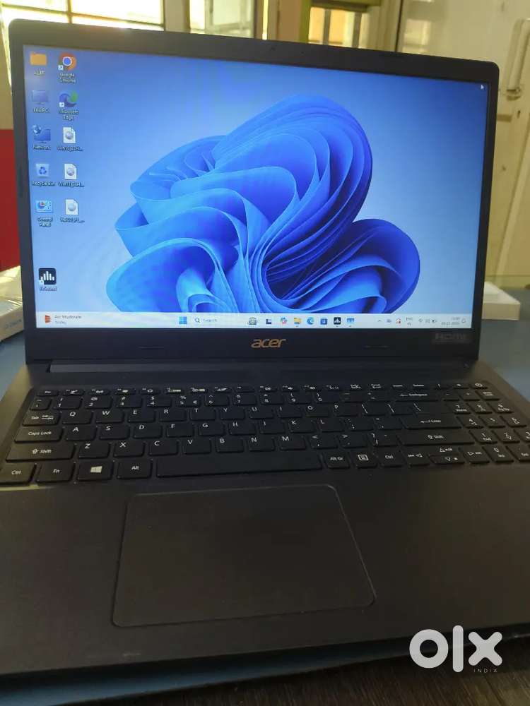 Acer amd 3020e with 8gb ram 256 gb ssd