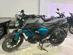 Yamaha fzs v3 2020 model 23000 kilometer driven
