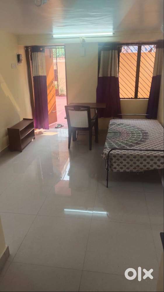 Single  Room for ONE Working Bachelor Only in Jaydev Vihar Bhubaneswar