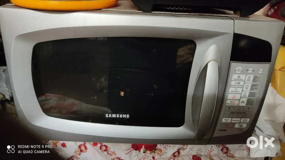 MICROWAVE SAMSUNG Combi C106FL