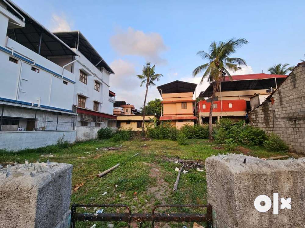 Commercial land for sale in Westfort,Thrissur