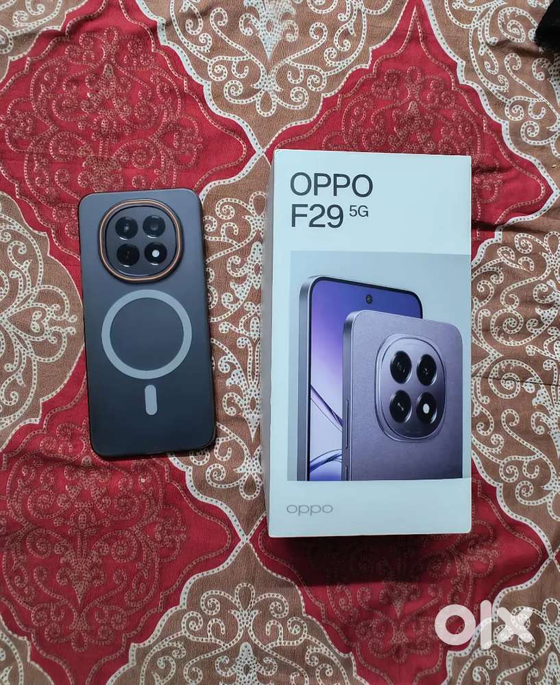 Oppo f29 (8 gb 256gb ) 9 month old phone