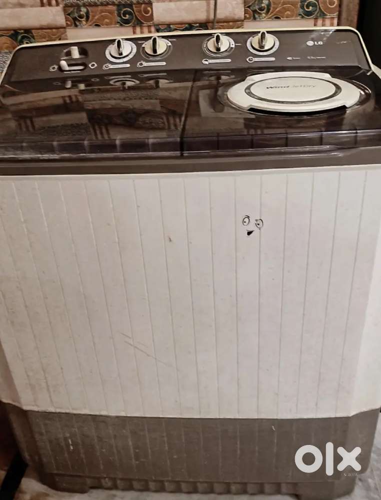 LG 8.5 Semi automatic washing machine 3 years oldGood Condition