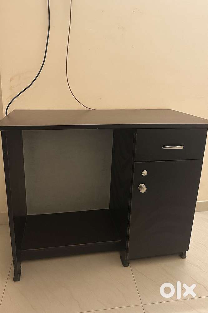 Office Table with Drawers & Cabinet – Great Condition