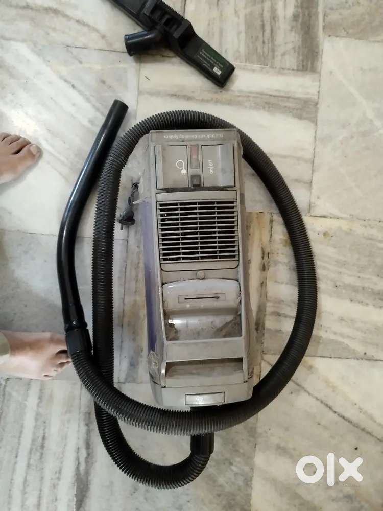 Heavy dutyeureca forbes vacuum cleaner