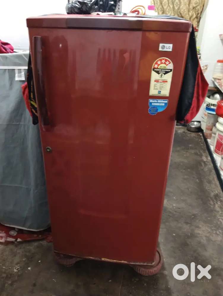 Single door fridge