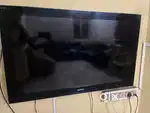 TV IN VERY GOOD CONDITION