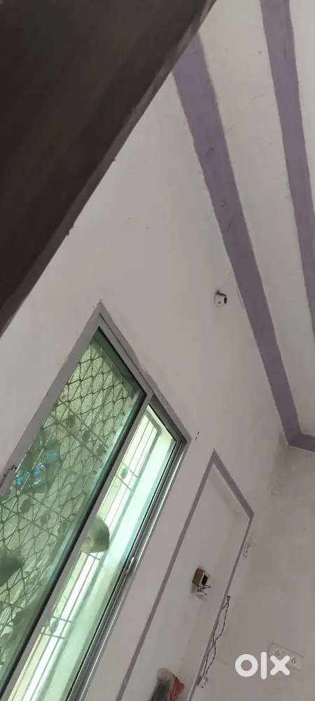 2 room 2 bathroom 1 kitchen