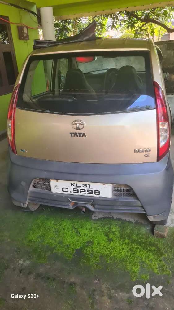 Tata Nano 2011 petrol .