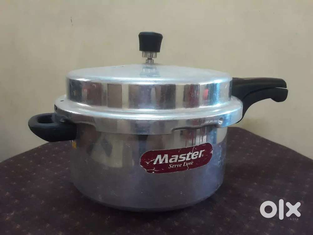 Pressure cooker Master brand 7.5 litre