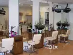 Female young energetic girls required for Saloon.