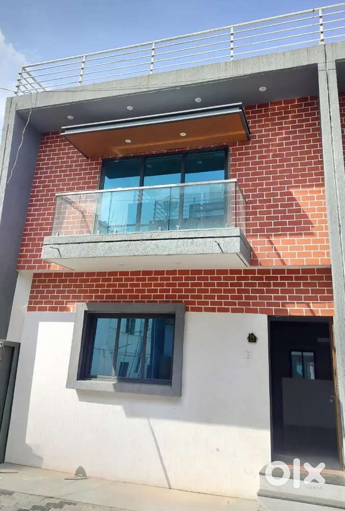 4BHK ROWHOUSE IN DINDOLI AREA
