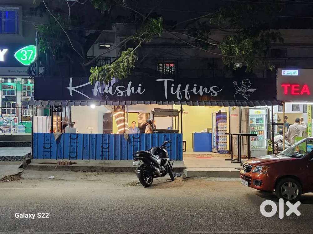 Tiffin shop for sale