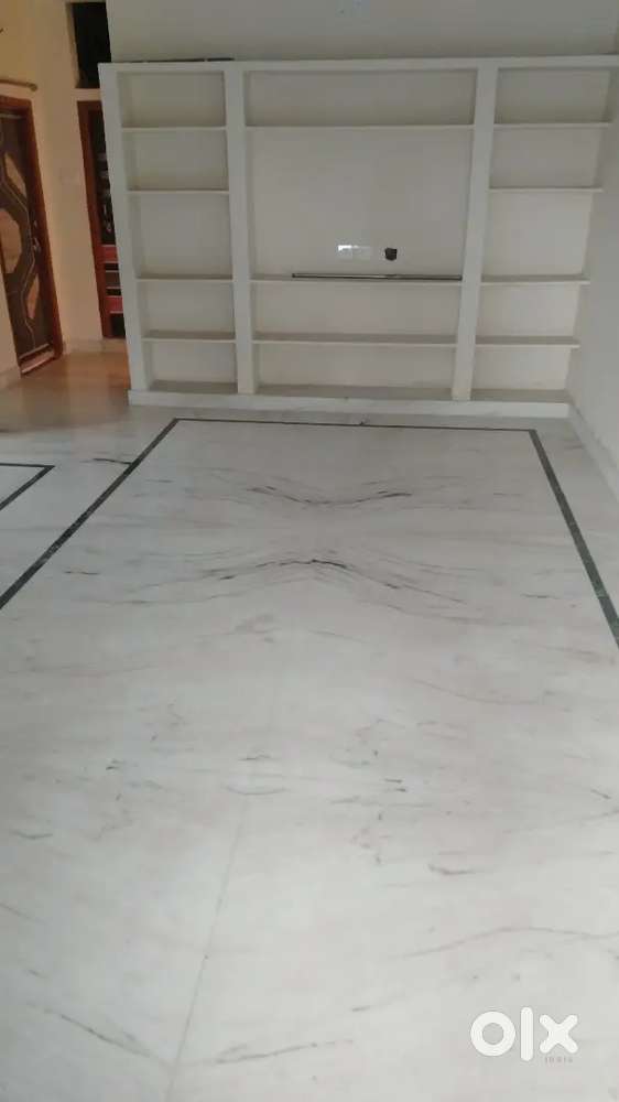 Brand new 2BHK, Fall ceiling, wall putti, big parking space