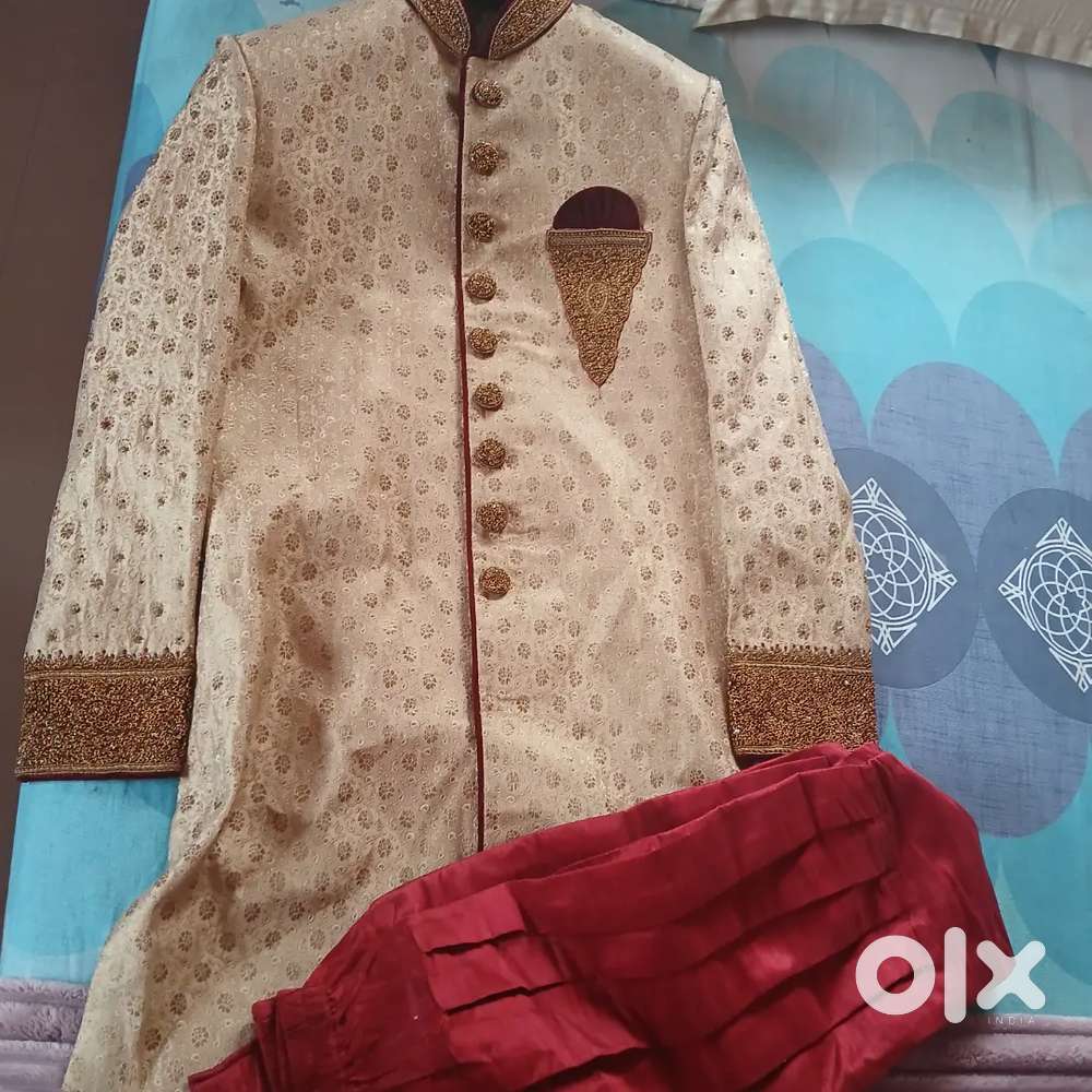 Sherwani maroon