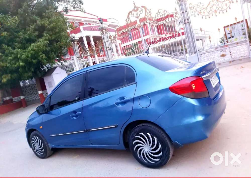 Honda Amaze 2013