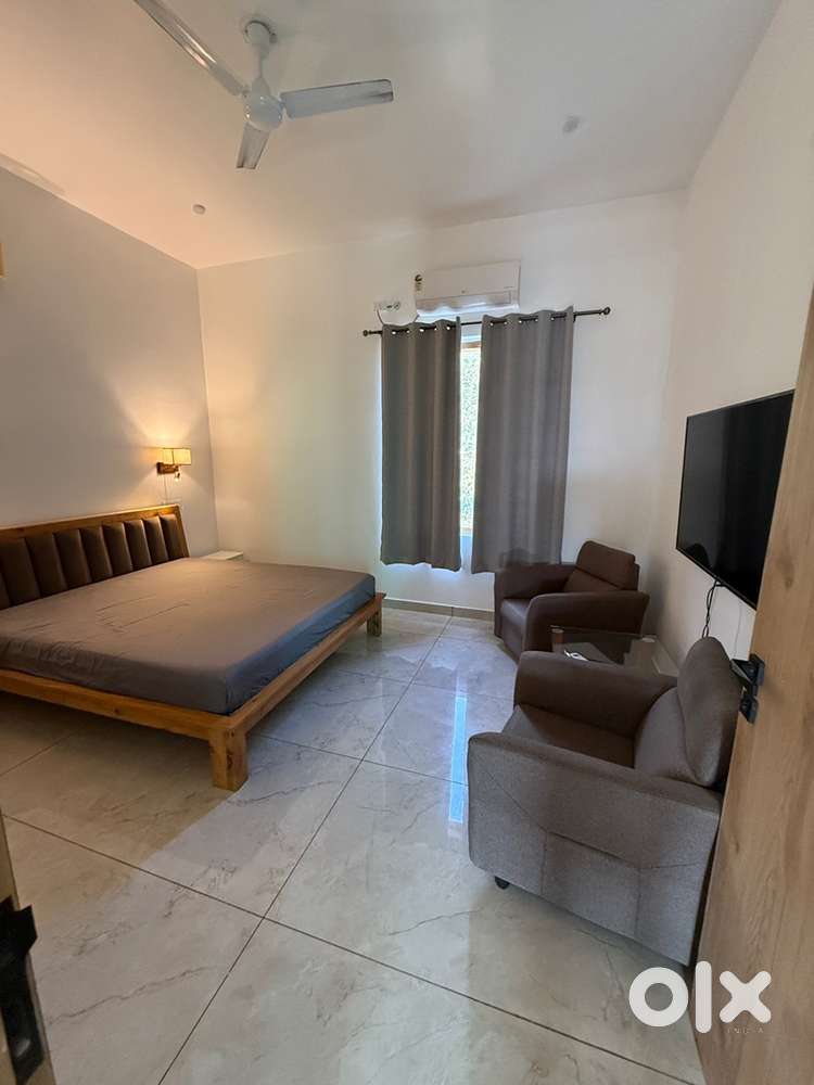 Drive in property 1 bhk apartment.
