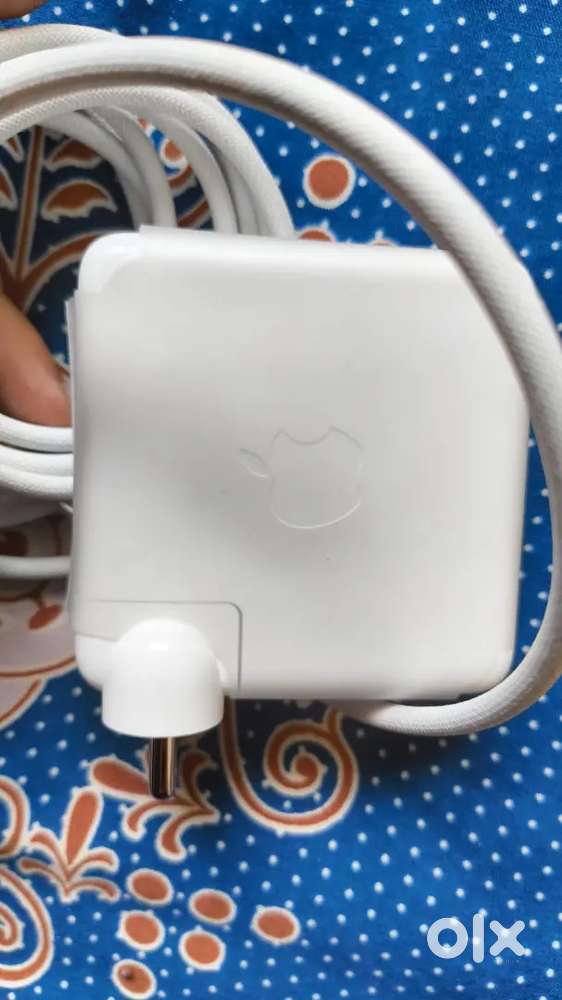 Mackbook 96 watt adeptor