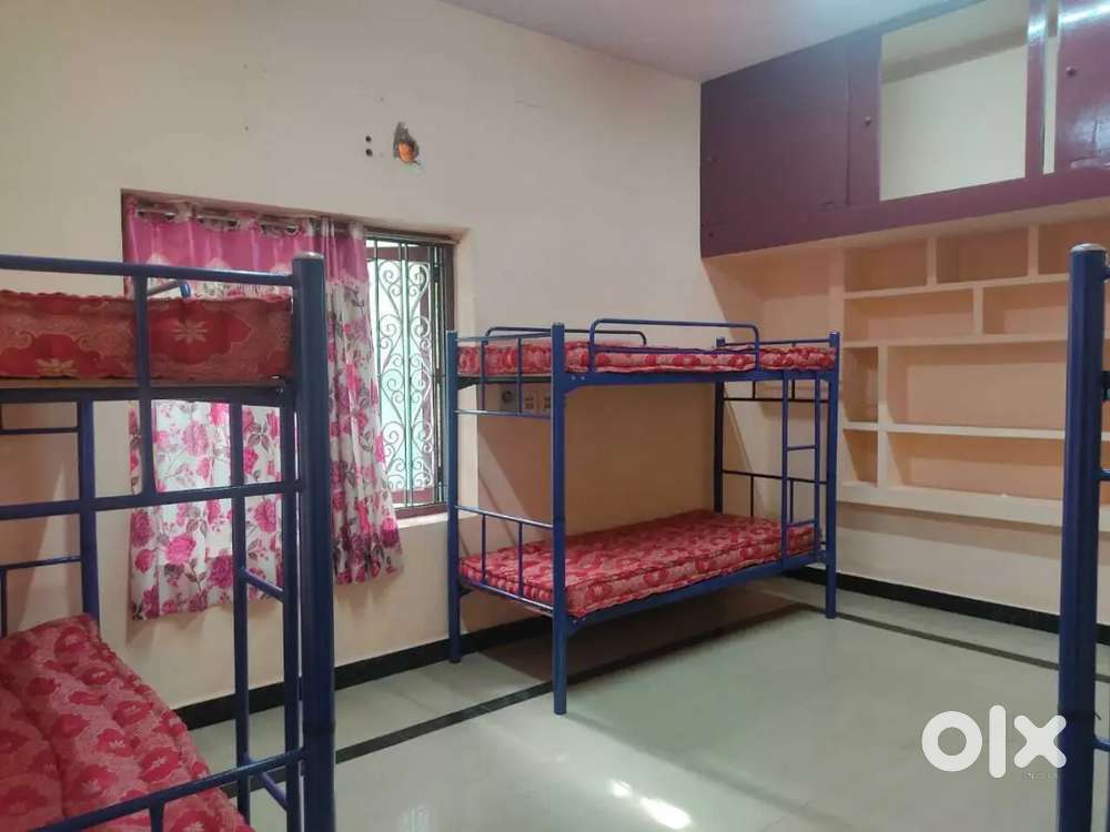5bhk Hostel for rent near Edappally
