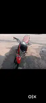 गाड़ी में कोई काम नहीं है गाड़ी सेल्फ स्टार्ट हे