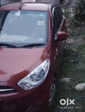 I10 2011 model good condition