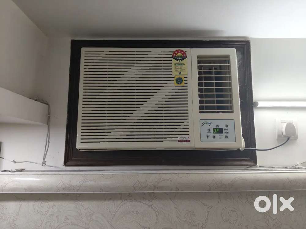 Godrej window AC