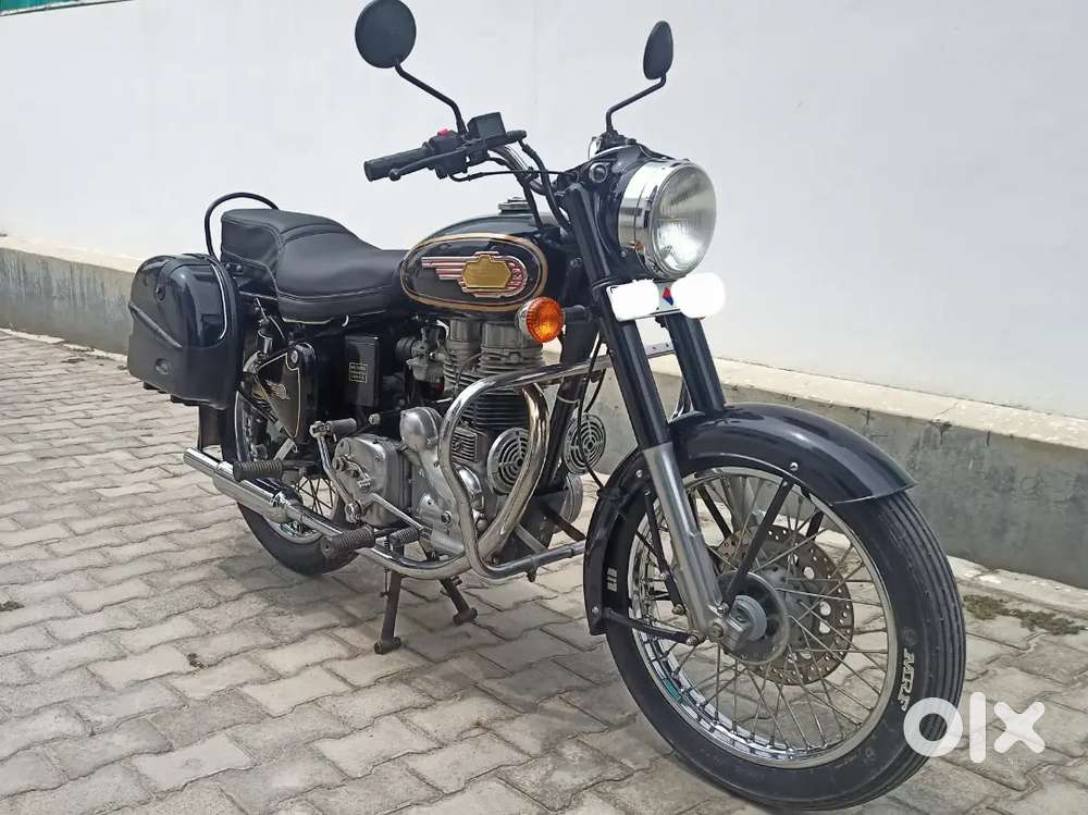 Old Bullet 350 Cast Iron Engine Showroom Condition