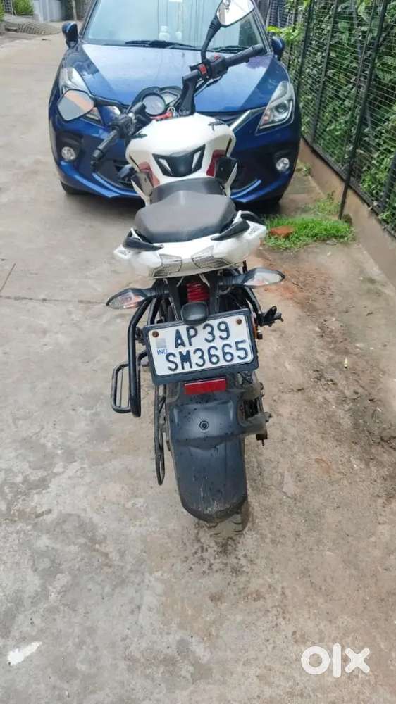 Pulsar Ns160