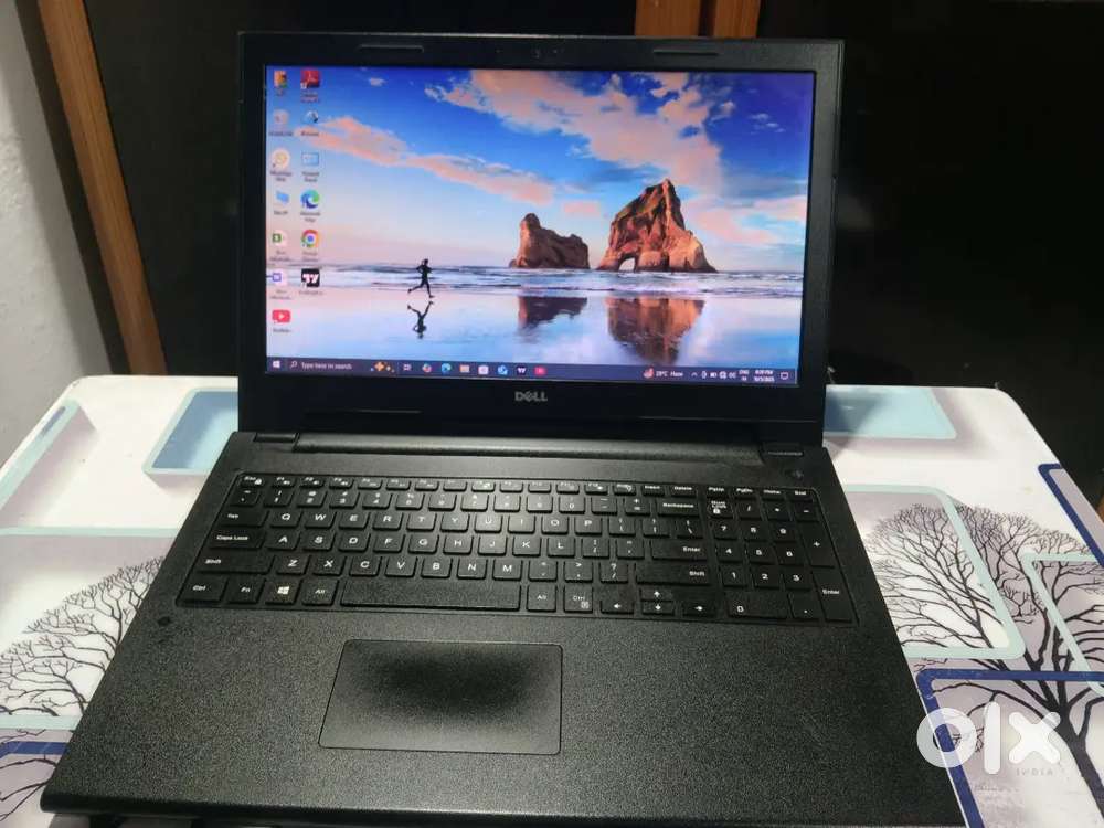 Dell Inspiron 3443 – 8GB RAM  Intel i3 5th Gen  Excellent Condition