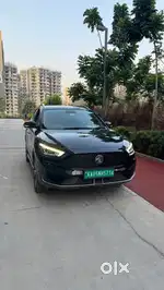 MG ZS EV 2023 Electric 32500 Km Driven