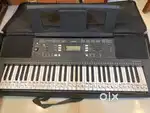 Yamaha PSR-E343 Keyboard with Stand & Bag – Excellent Condition