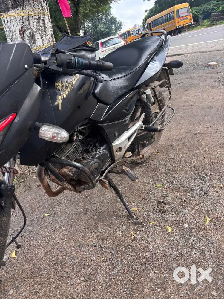 Bs4 model best model old and it is in good condition once come