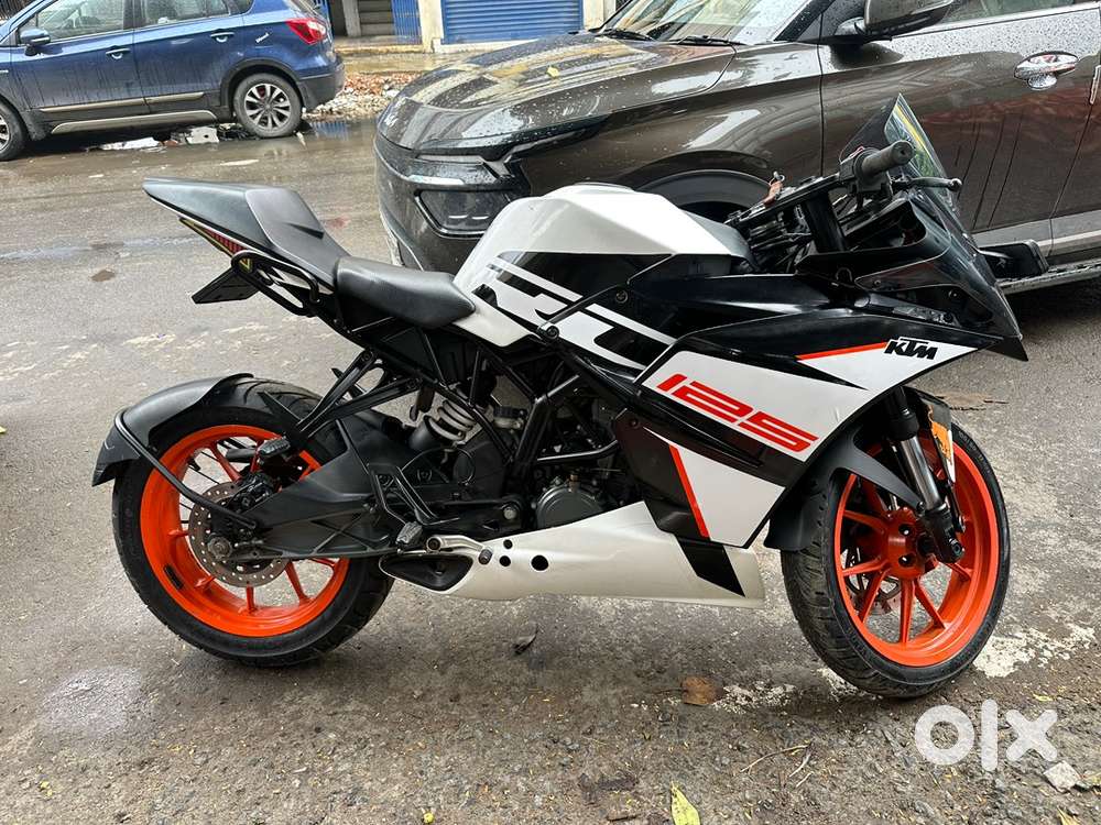 KTM rc 125cc emi options available