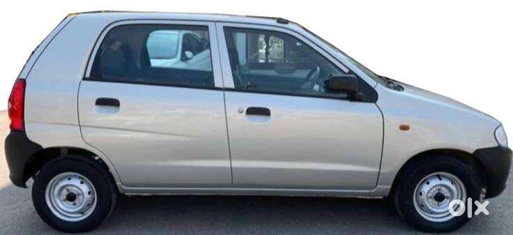 Low millage well maintained alto car silver colour sale in vadapalani