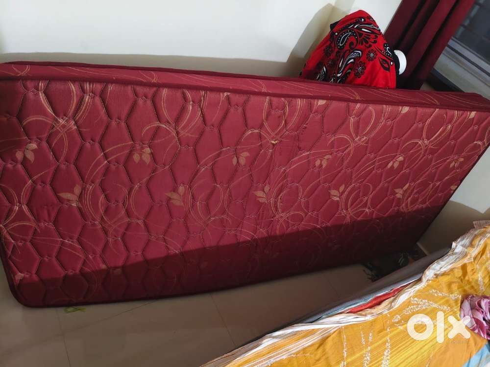 2 Single mattresses for sale