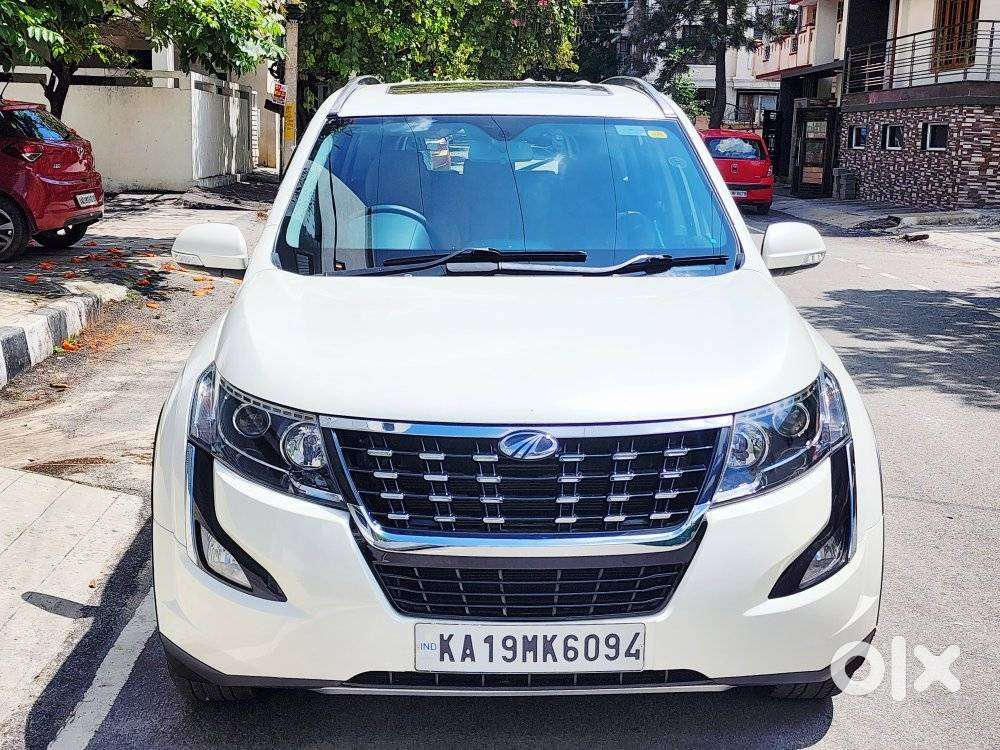 Mahindra XUV500 W11 Option AT, 2020, Diesel