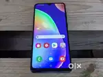 SAMSUNG SUPER AMOLED+ PHONE in excellent condition