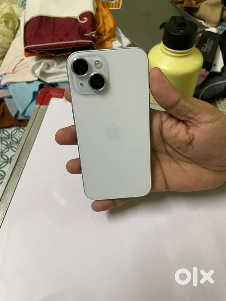 IPhone 15 (128 GB)