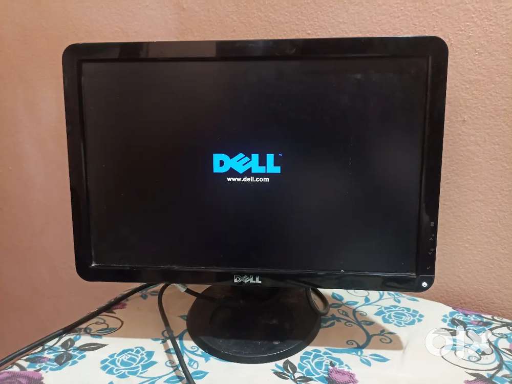 Dell 16 Full HD Monitor For Sale