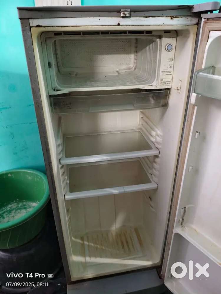 Samsung fridge 210 litre