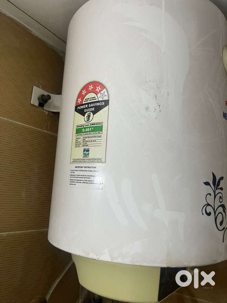 Selling gyser branded bajaj