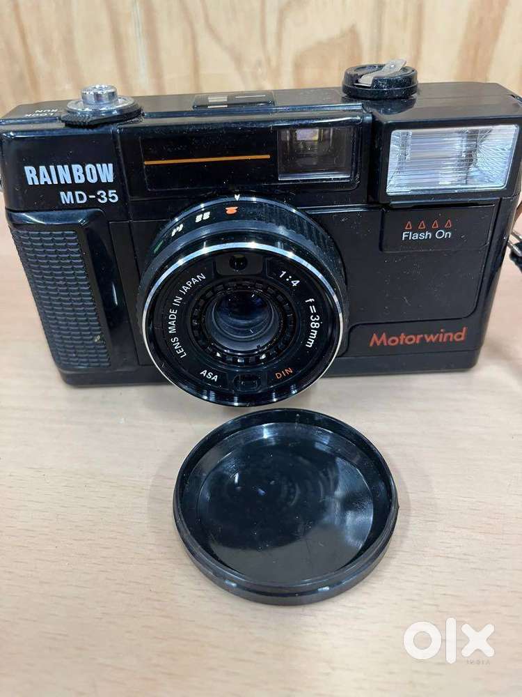 Classic Motorwind Film Camera – Rare Vintage Piece